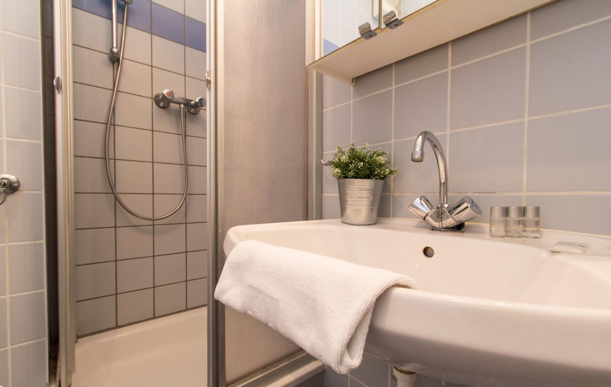 Apartmenthaus Hietzing I Contactless Check-in Apartment