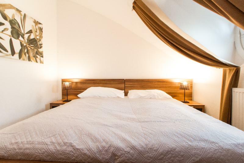 Apartmenthaus Hietzing I Contactless Check-in Appartement Vienne